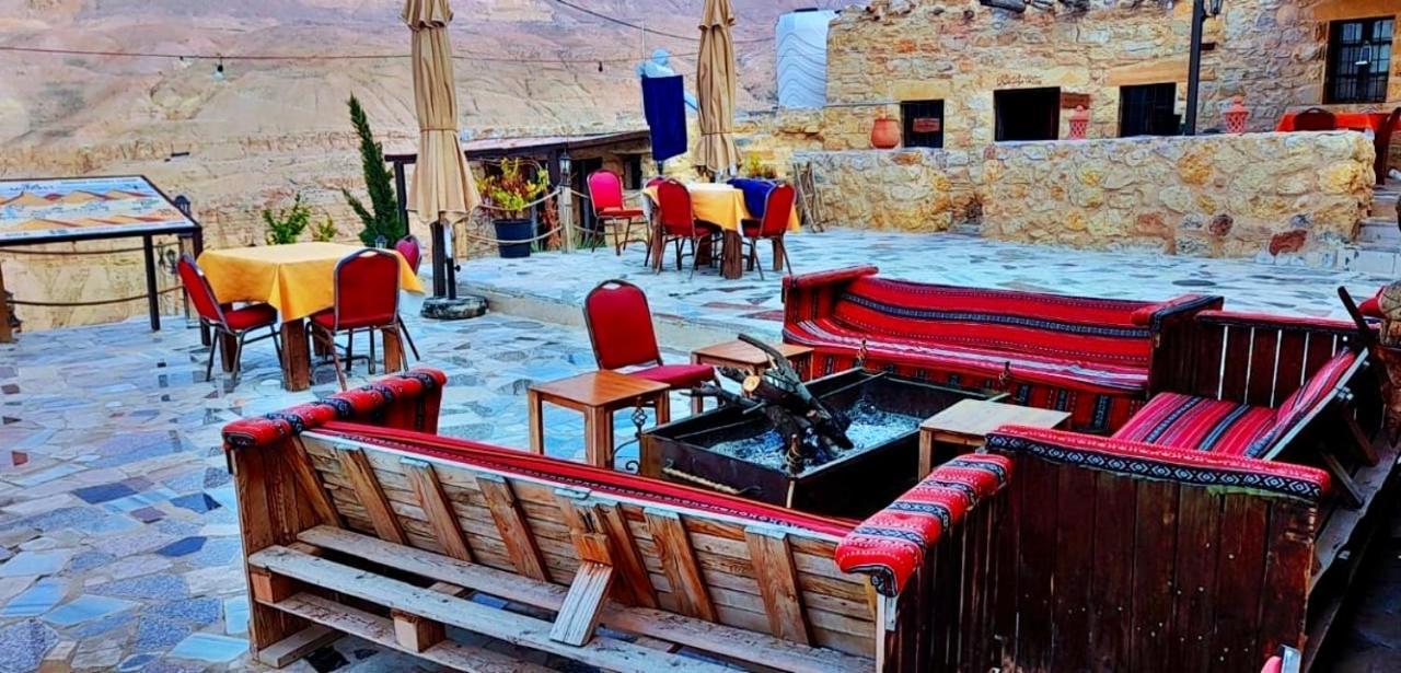 Mumia Restaurant & House Guest House Karak Luaran gambar